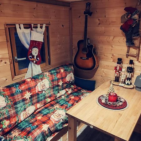 Tiny House Des Bougnats Villa Teilhede Dış mekan fotoğraf