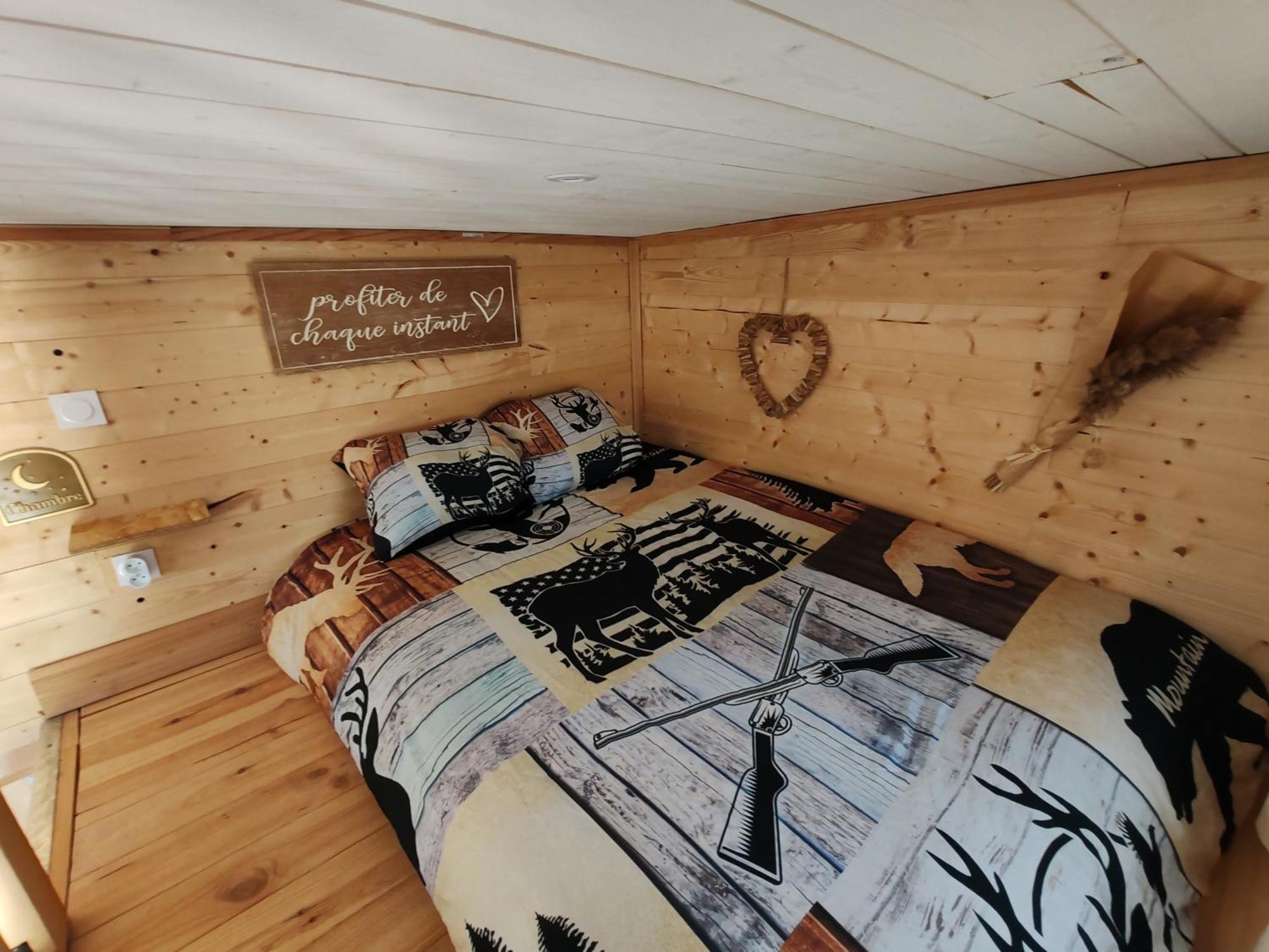 Tiny House Des Bougnats Villa Teilhede Dış mekan fotoğraf